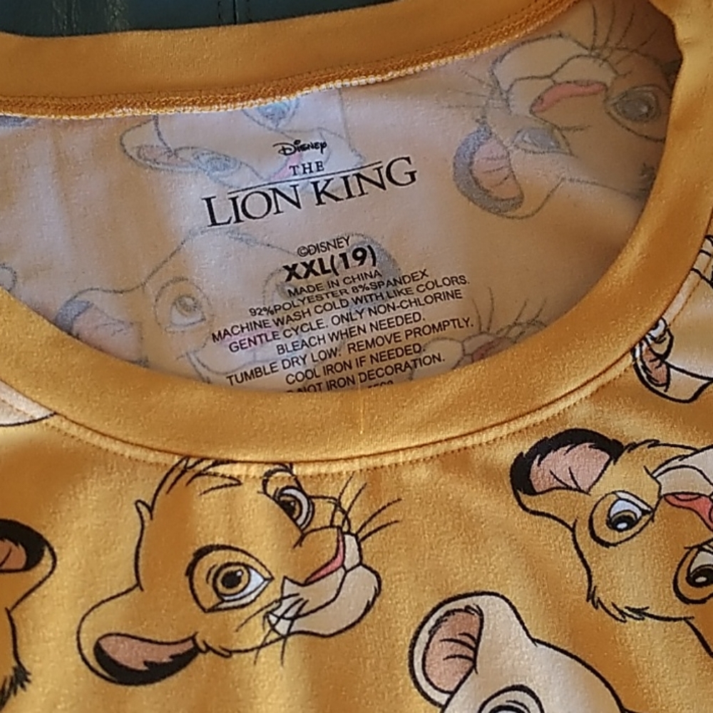 Disney Simba shirt sleeve shirt